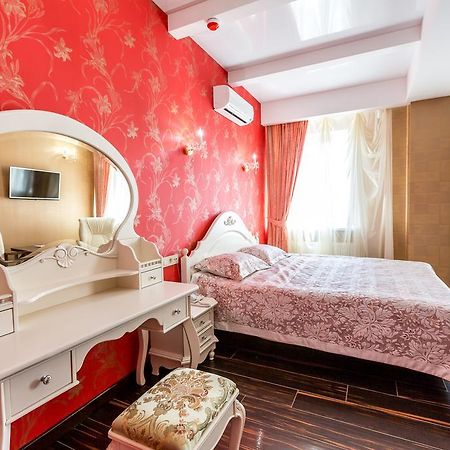 Hotel Premier Kamyanske Dış mekan fotoğraf