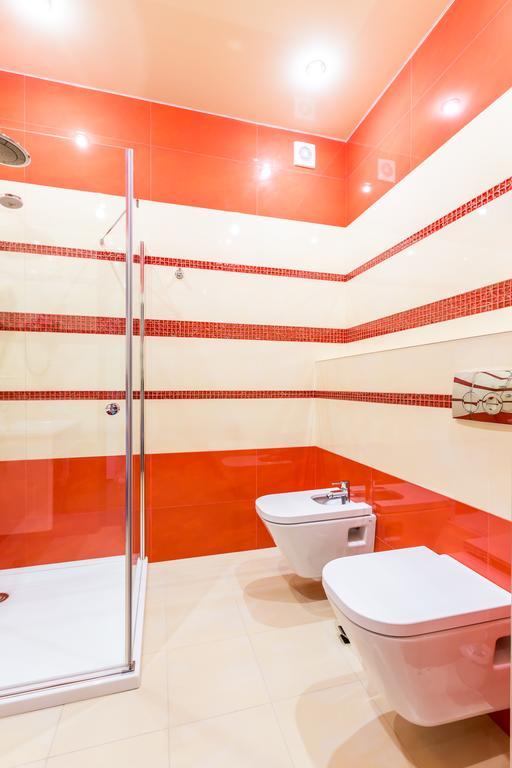 Hotel Premier Kamyanske Dış mekan fotoğraf
